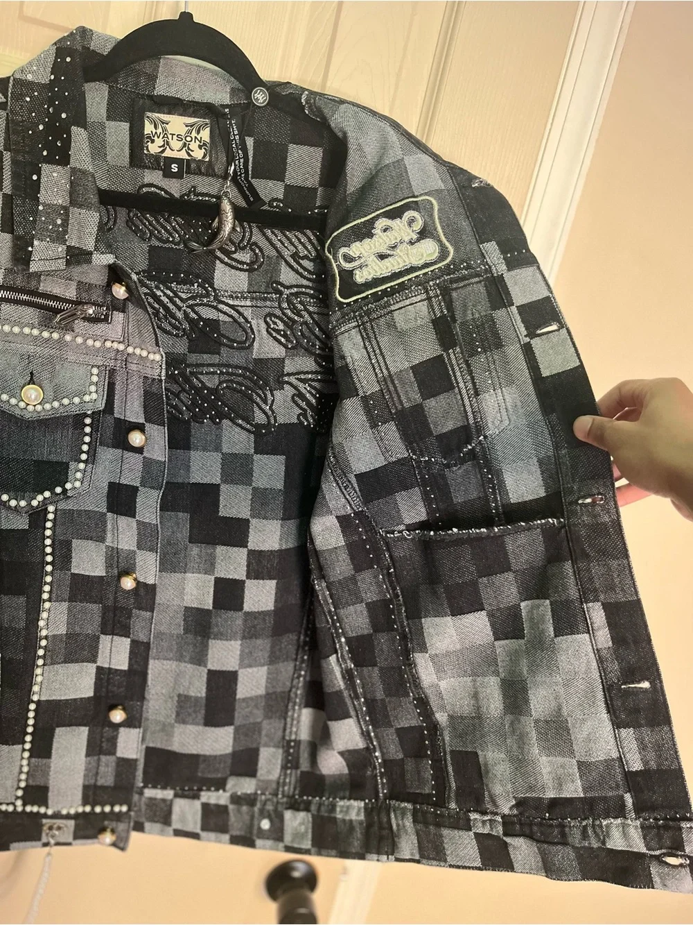 Men's Black & Gray Checkered Studded Jacket
